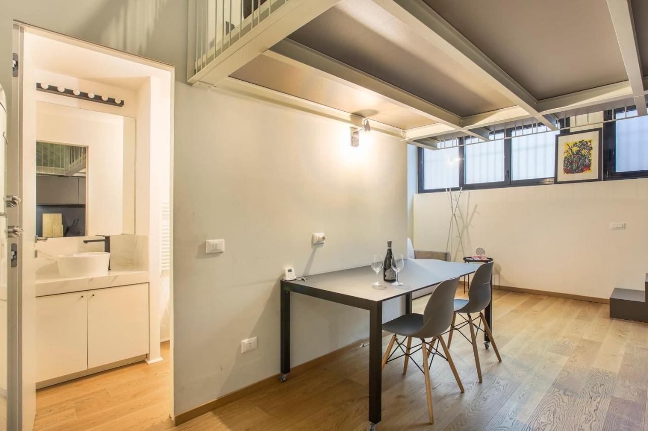 Modern Loft In Porta Venezia - Hosted By Sweetstay Milan Exterior photo